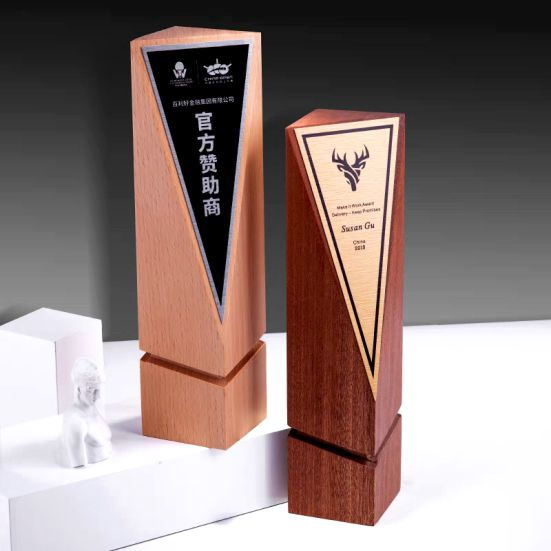 IWT 038 - Exclusive Wooden Award