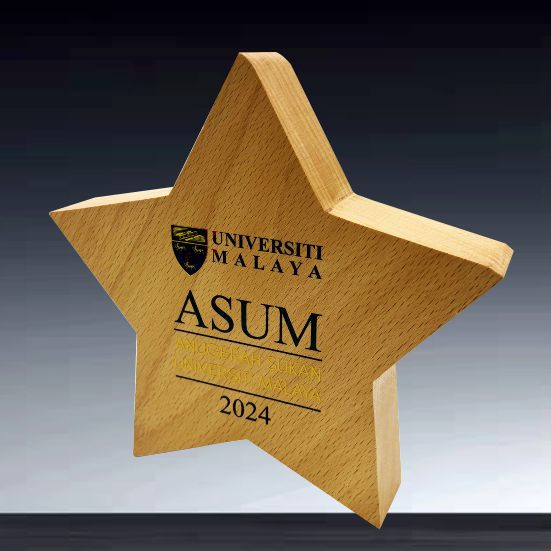 IWT 068 - Exclusive Wooden Award