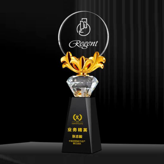 IMT 705 - Exclusive Metal Crystal Award