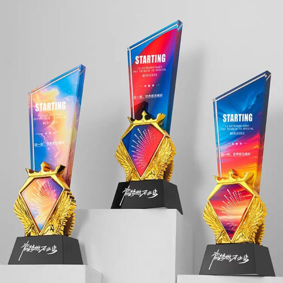 ICP 882 - Exclusive Crystal Plaque