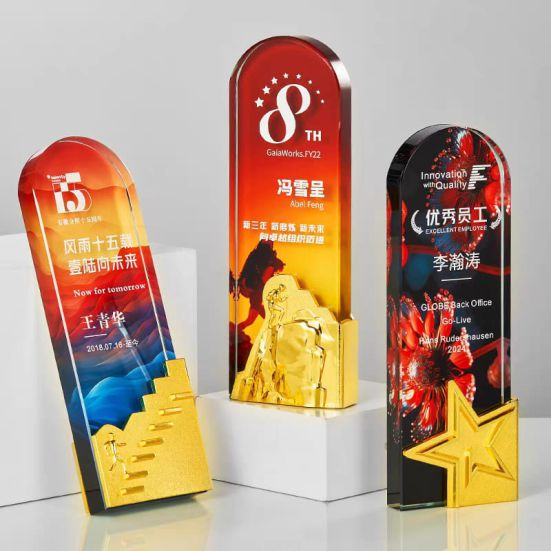 ICP 890 - Exclusive Crystal Plaque