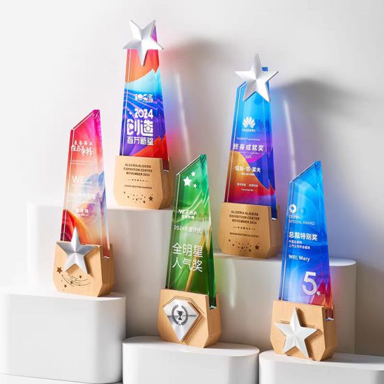 IWT 085 - Exclusive Wooden Metal Award