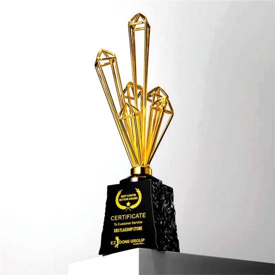 IMT 748 - Exclusive Metal Crystal Award