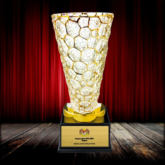 ICV 736 - Elegant Golden Crystal Vase