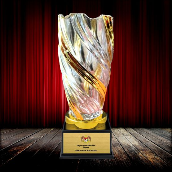 ICV 740 - Elegant Golden Crystal Vase