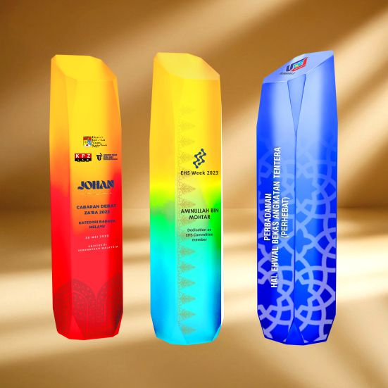 ICH 004 - Lumina Collection Crystal Trophy